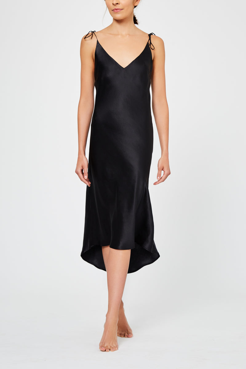 Black silk 2024 night dress